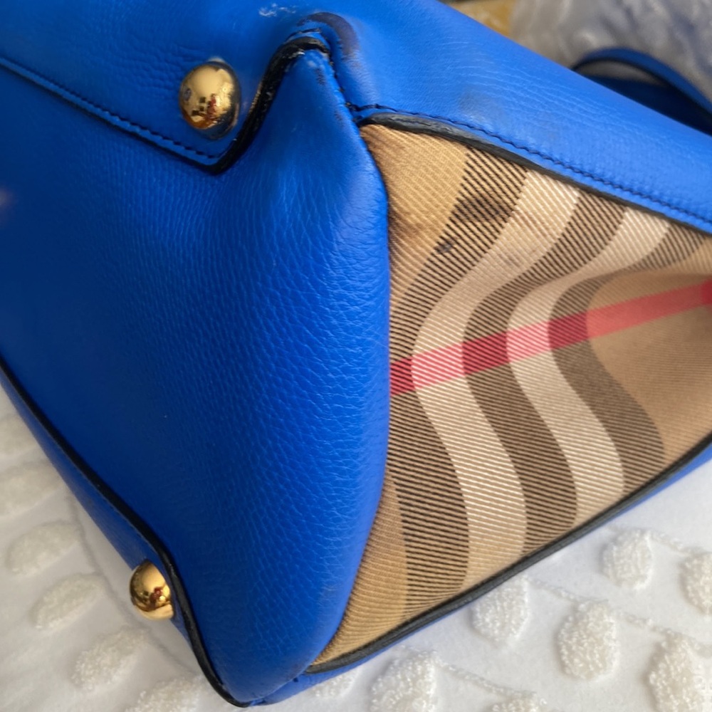 Authentic Burberry Banner Tote House Check Derby - Picture 5 of 8